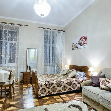 Modern And Classic Apart. Location Apartment
